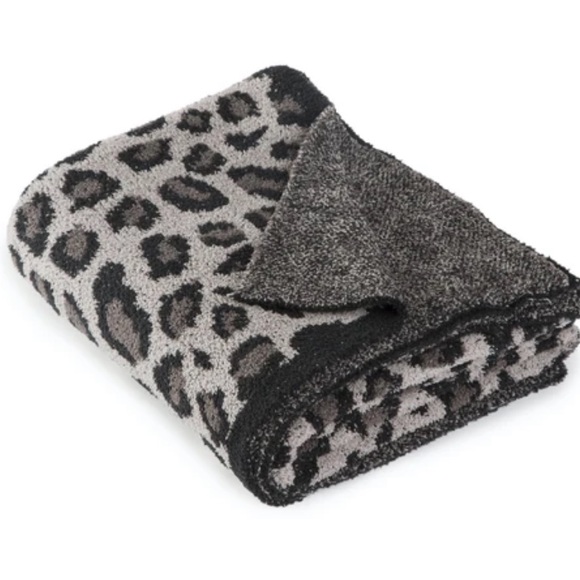 ✨2 X Host Pick✨New Barefoot Dreams CozyChic Safari Throw Blanket - Picture 3 of 7